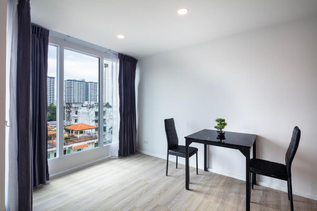 The Rizin Hotel Phratamnak - Resim 35