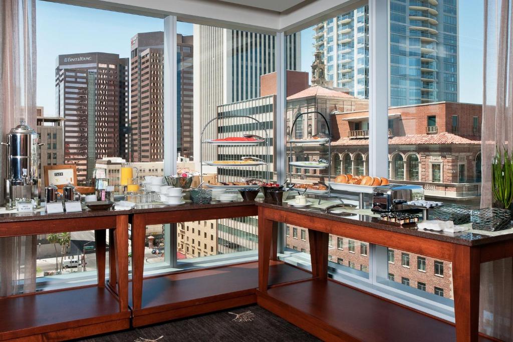 The Westin Phoenix Downtown photo