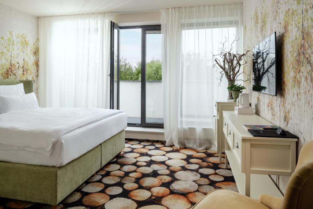 
Deluxe Double Room with Balcony
