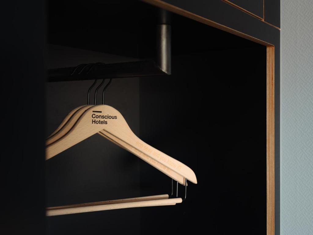 Conscious Hotel The Tire Station - Resim 18