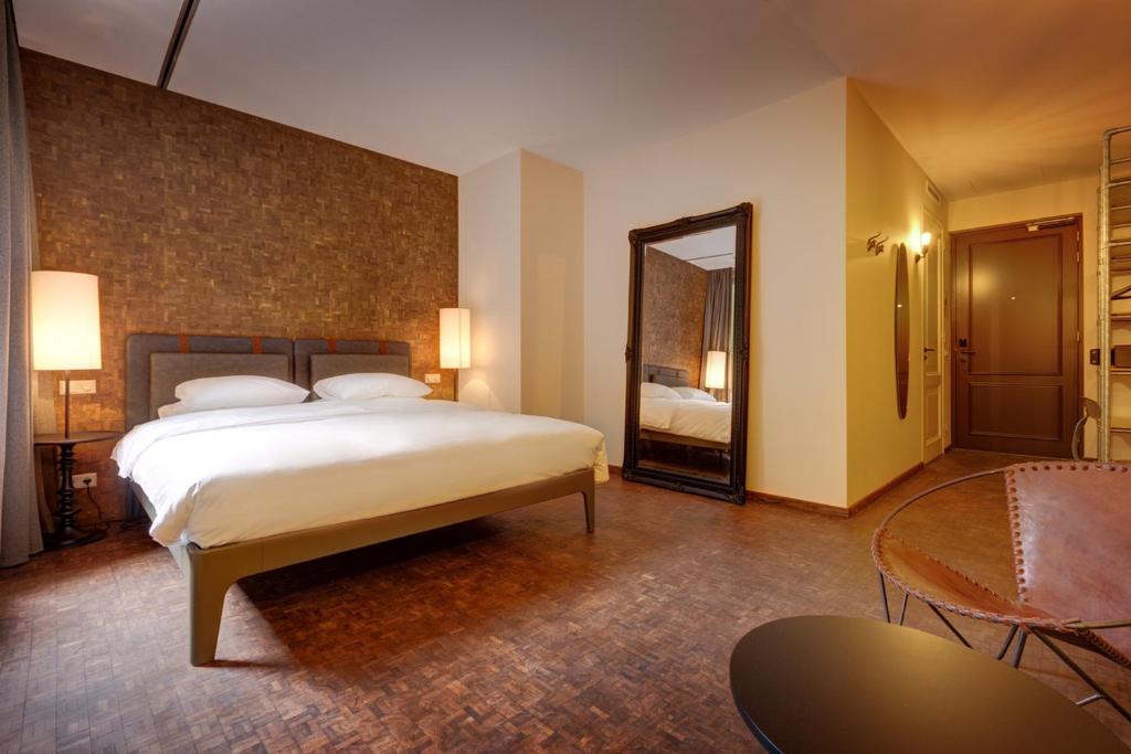 Hotel V Nesplein - Resim 10