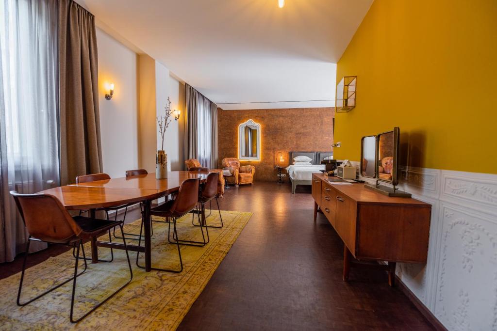 Hotel V Nesplein - Resim 17