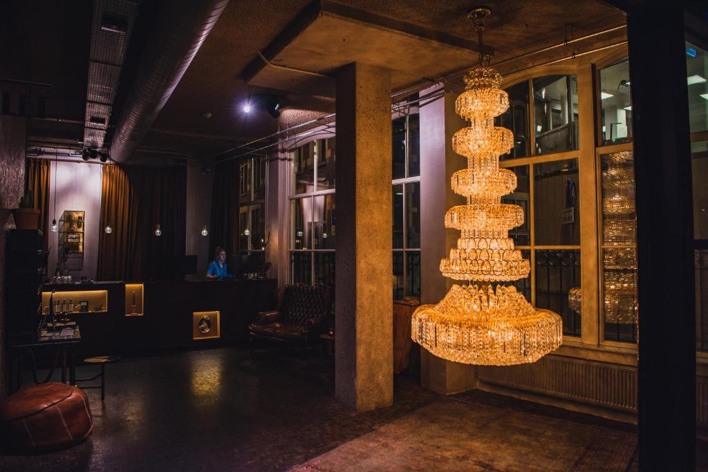 Hotel V Nesplein - Resim 35