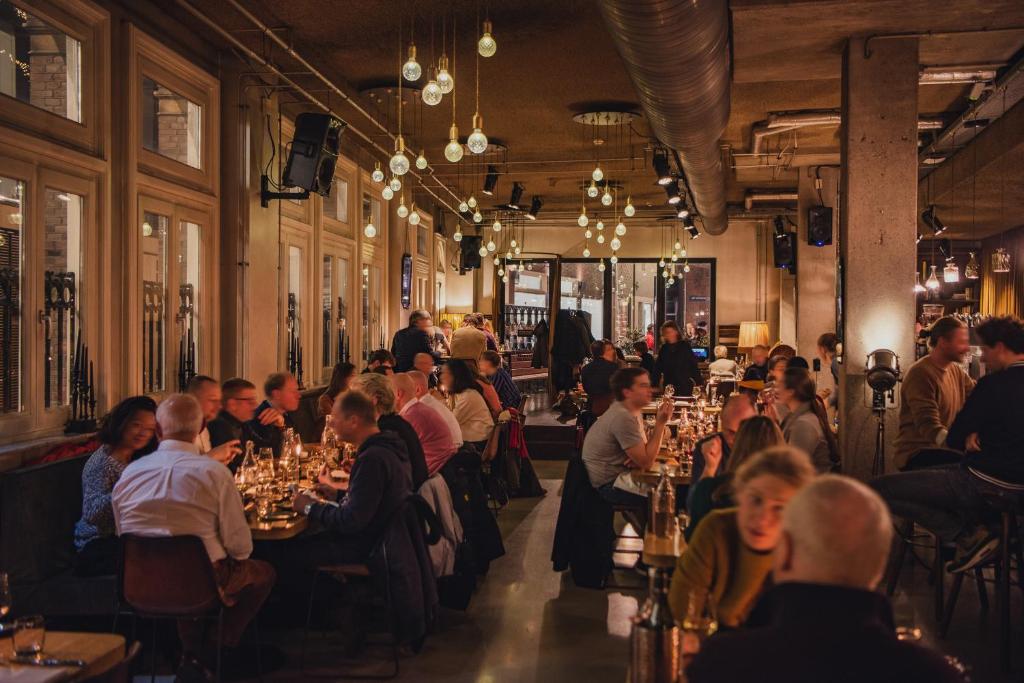 Hotel V Nesplein - Resim 33