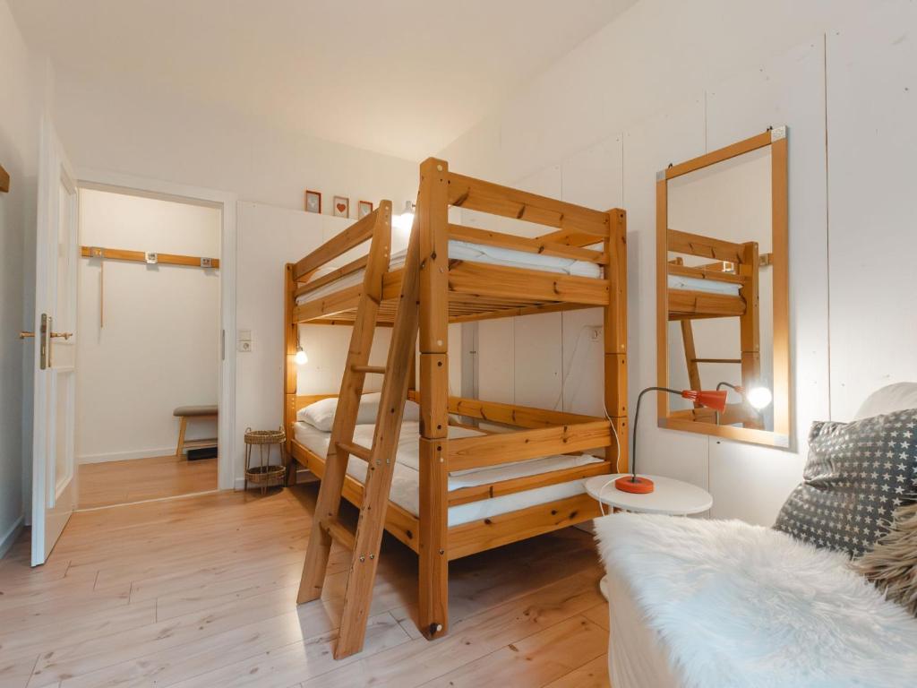 Posteľ alebo postele v izbe v ubytovaní Apartment Monte Grau Top 5 by Interhome