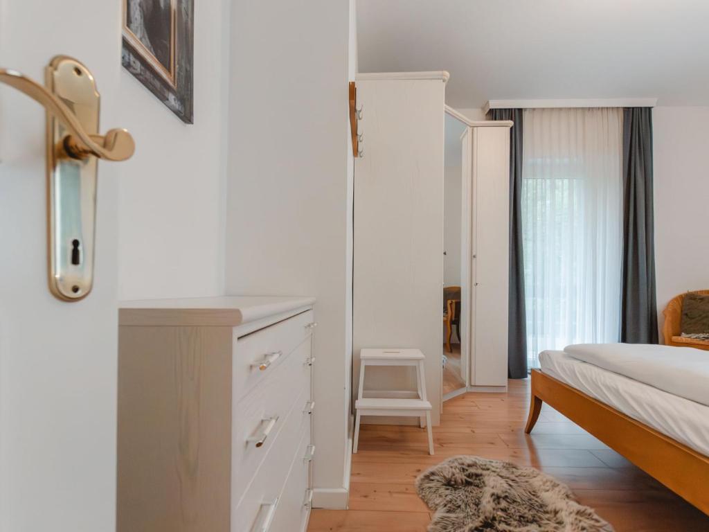 Posteľ alebo postele v izbe v ubytovaní Apartment Monte Grau Top 5 by Interhome