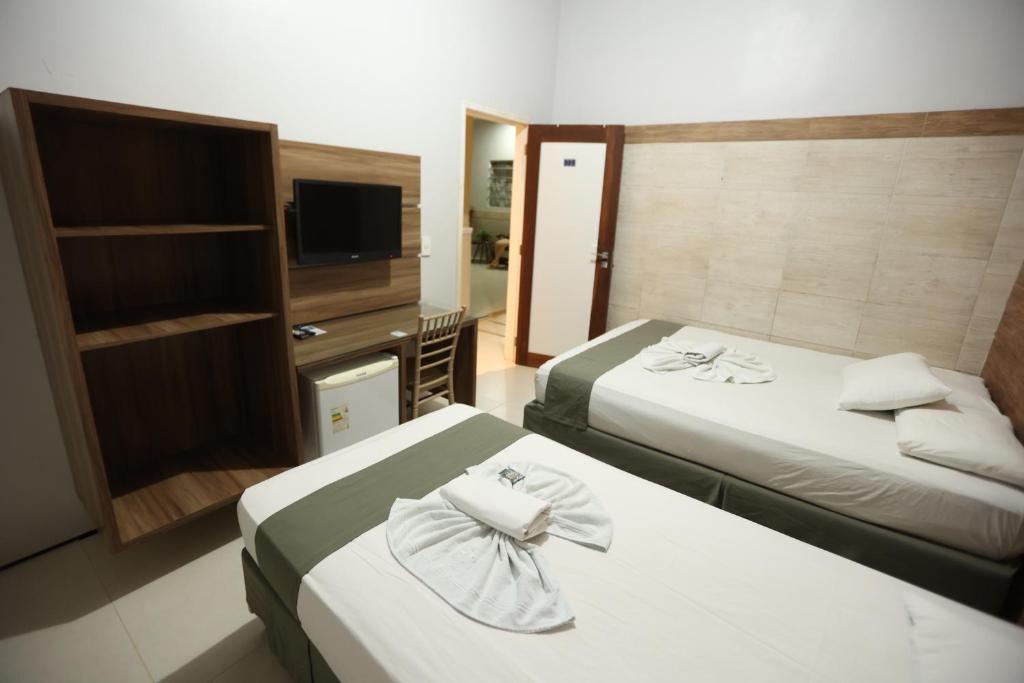 Hotel Flor de Lis - 四倍房间
