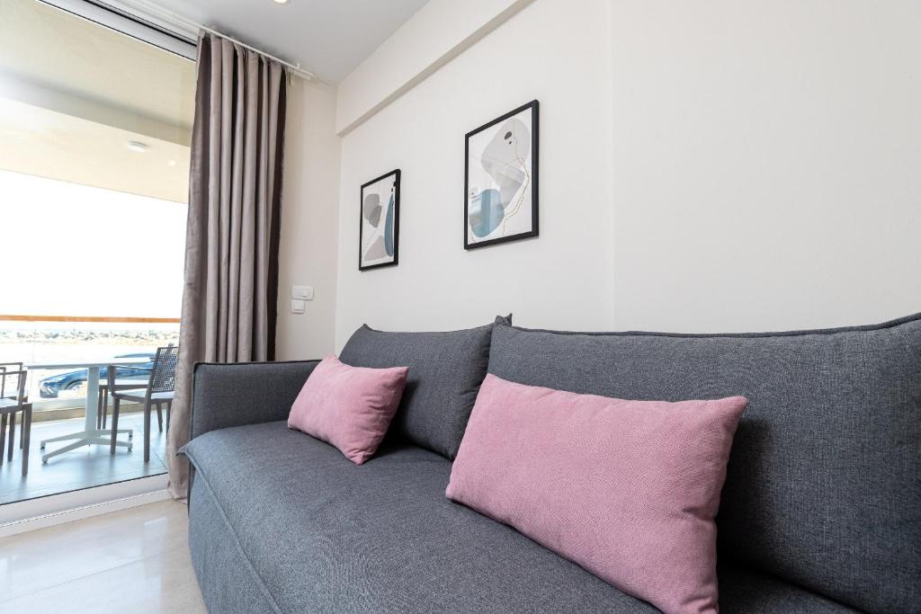 Meli apartments Paleochora的休息区