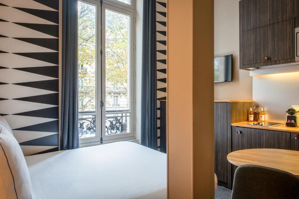 Hôtel Helzear Champs-Elysées - Resim 28