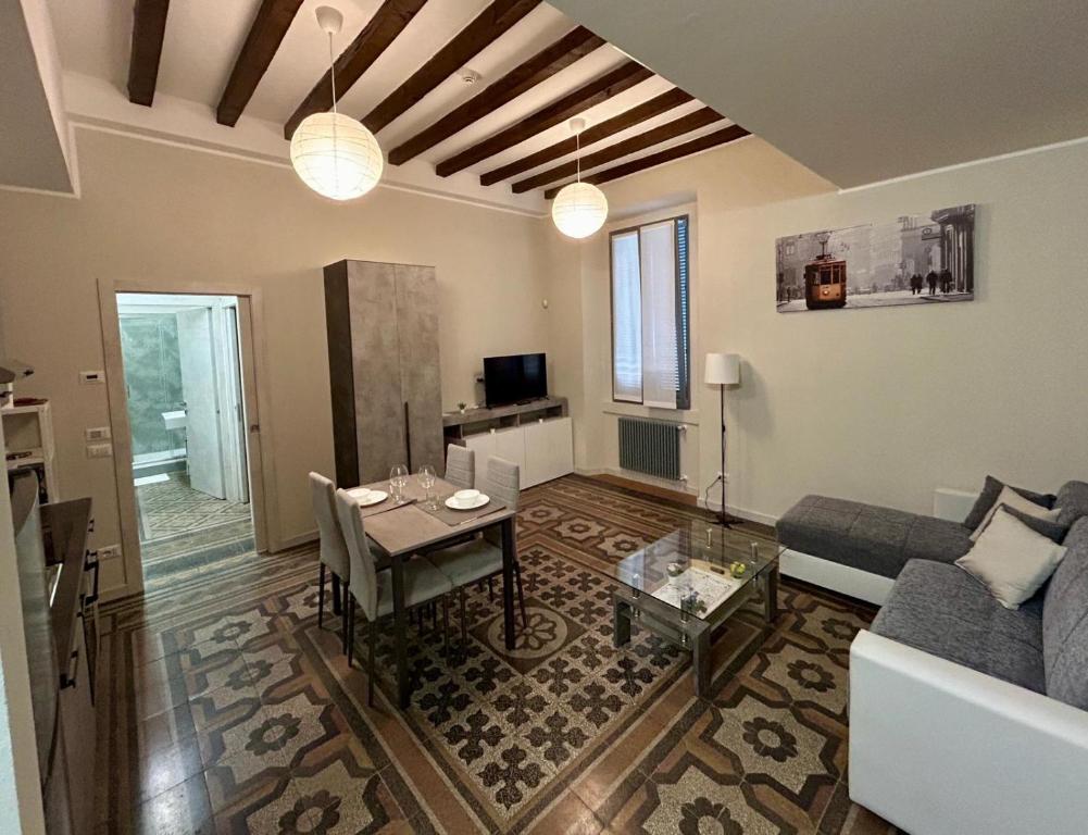 Μια τηλεόραση ή/και κέντρο ψυχαγωγίας στο Nice Home Milano Tortona