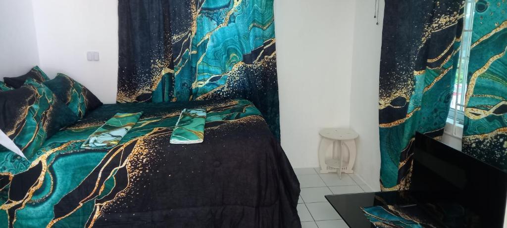 Postel nebo postele na pokoji v ubytování Holiday rooms in St Thomas Jamaica