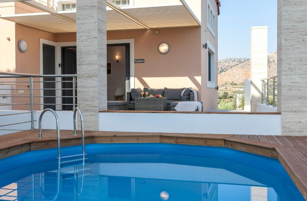 Bazén v ubytovaní Marinas Villas alebo v jeho blízkosti