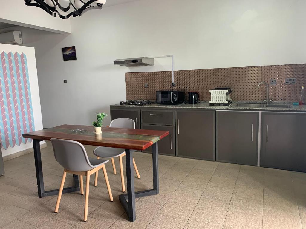 Kuchyň nebo kuchyňský kout v ubytování TheLight Villa