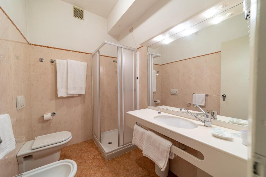 Koupelna v ubytování Hotel Smeraldo