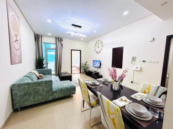 Un lugar para sentarse en Aspire Tower # Cozy Nest Juffair