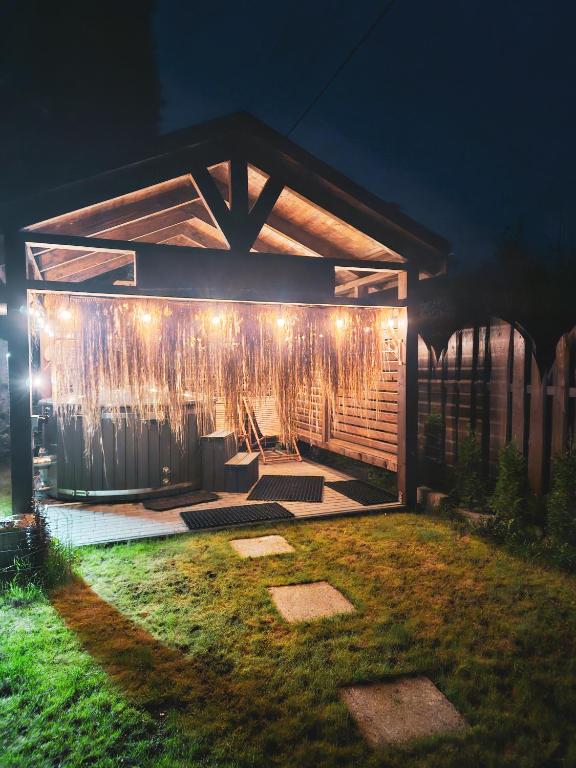 Vonkajšia záhrada v ubytovaní Domek Drwala k. Karpacza