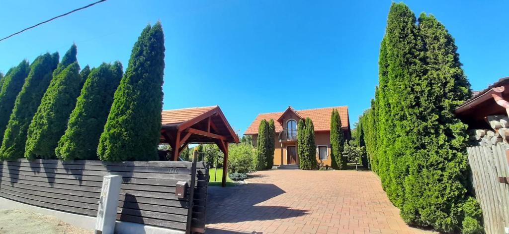 Zahrada ubytování Simonfi Villa