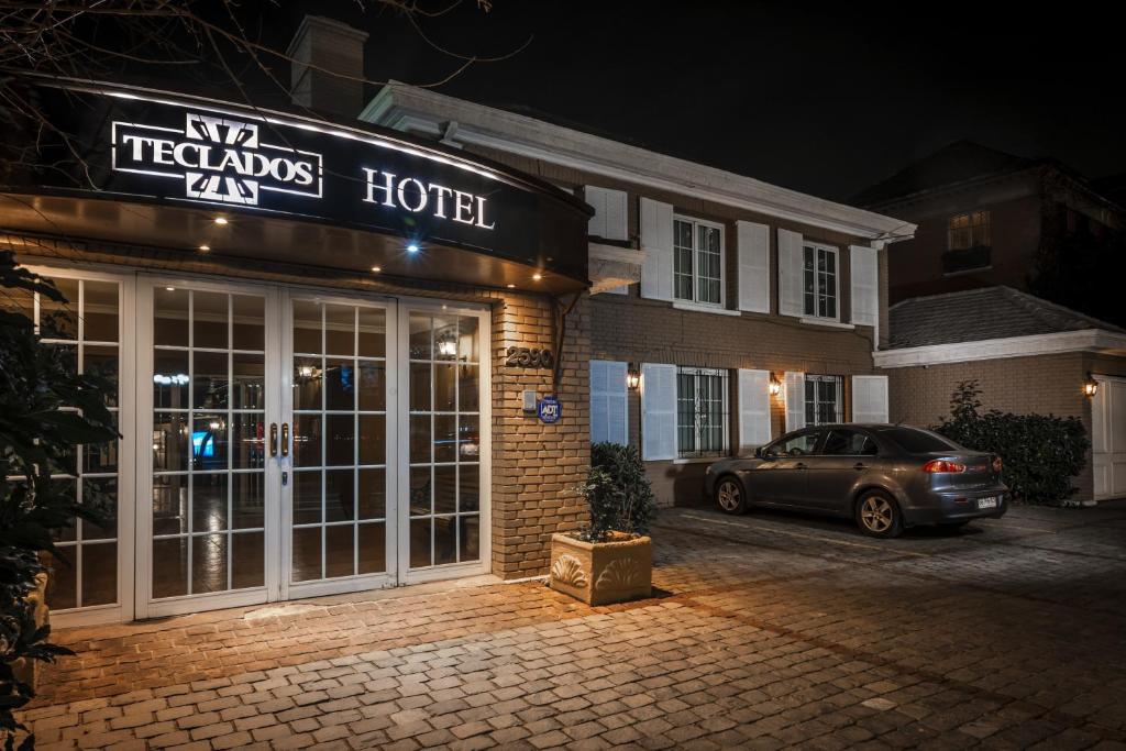 Budova, kde se hotel nachází