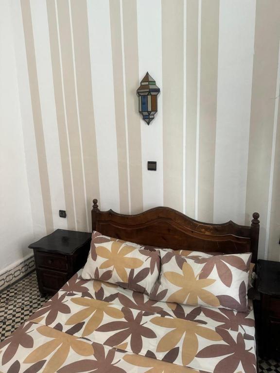 Postel nebo postele na pokoji v ubytování Hotel majestc