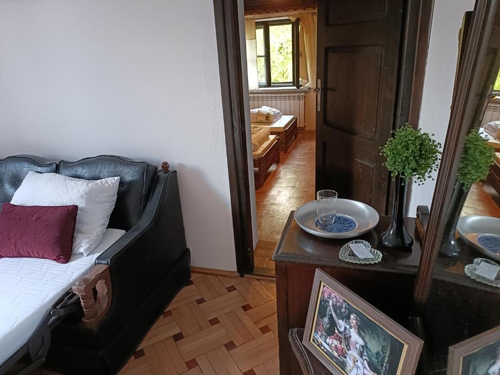 Dworek pod Liwoczem - Familie Appartement Met één Slaapkamer