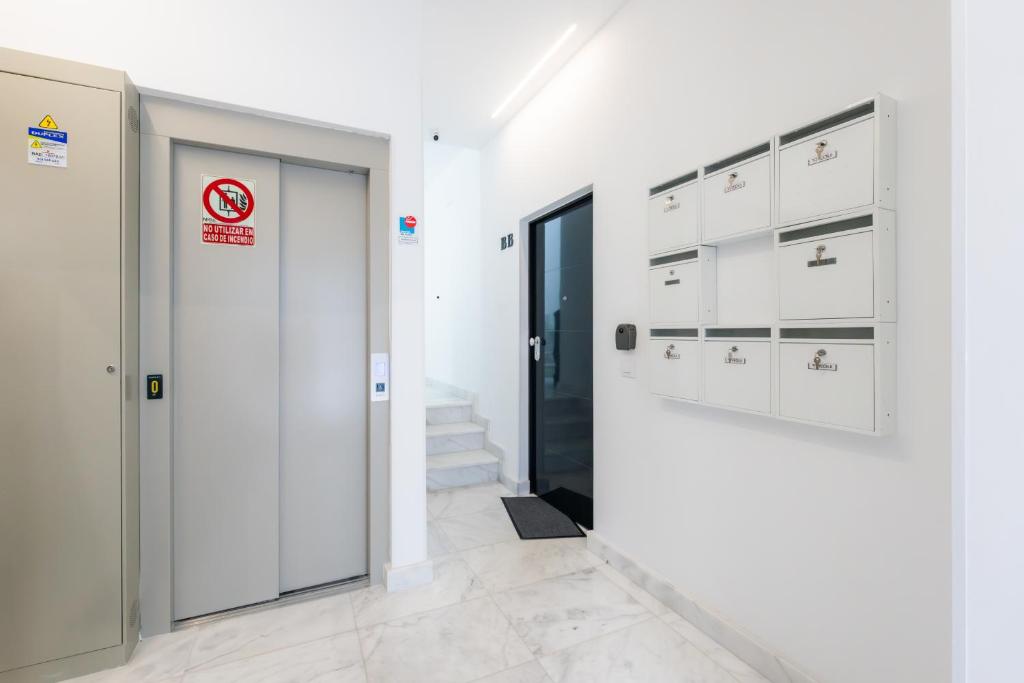 Lemon Apartment & Hotels Bernabeu - Resim 7