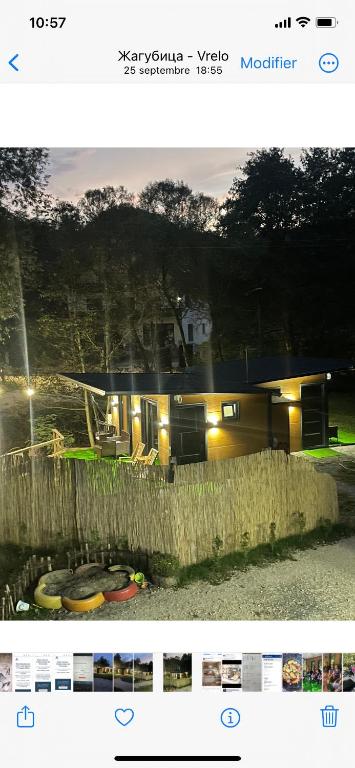 Zgradba, v kateri se nahaja hotel