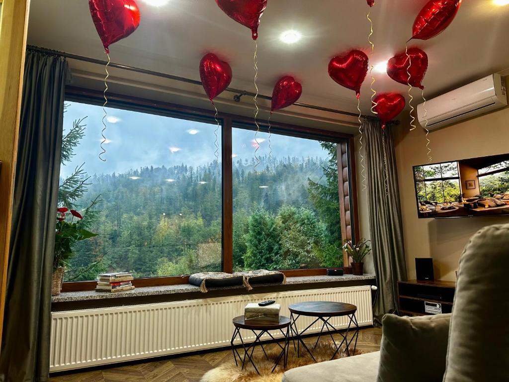 Posezení v ubytování Apartament widokowy z balią jacuzzi i sauną na wyłączność - Sikorówka - Dobre Miejsce