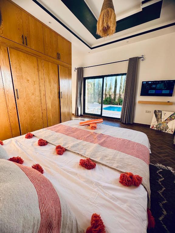 Postel nebo postele na pokoji v ubytování Villa azure