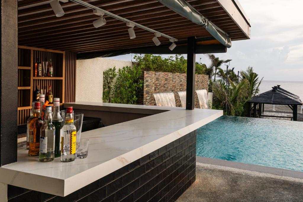 Bazén v ubytování Bayandati Resort nebo v jeho okolí