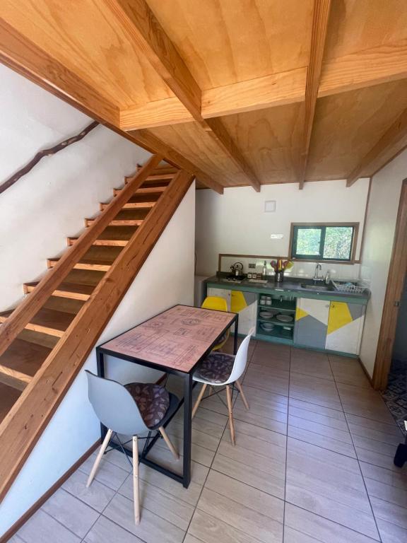 Kuchyň nebo kuchyňský kout v ubytování Pucura Eco Lodge