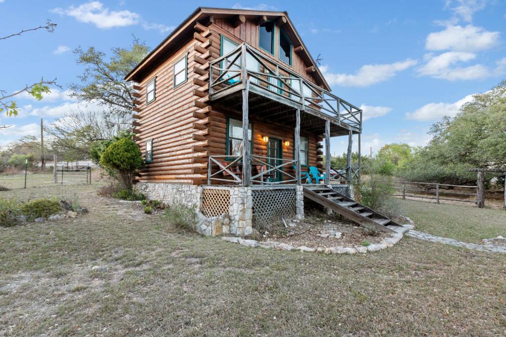Mighty Oak Log Cabin photo