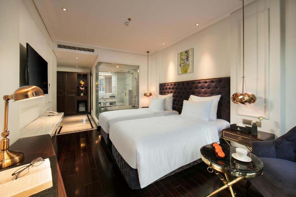 Grand Executive Twin City View