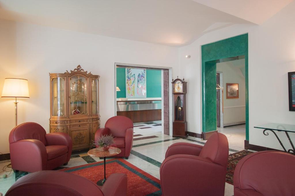 Ateneo Garden Palace - Resim 23