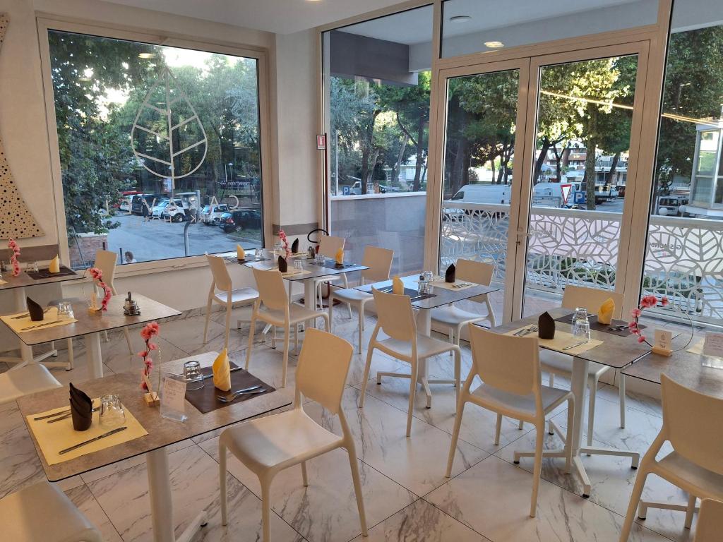 Restaurace v ubytování Hotel Caravel Park