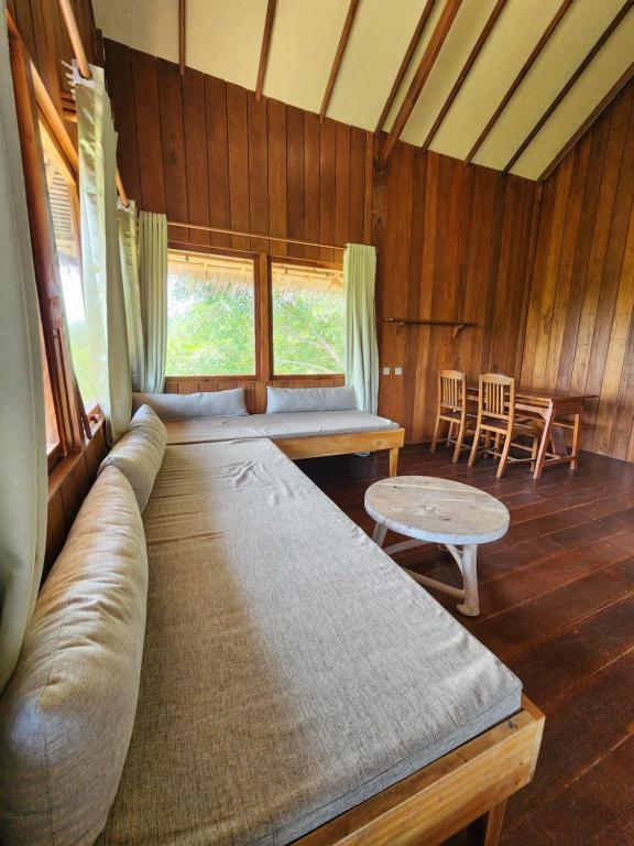 Basa-basi Lodge - 14