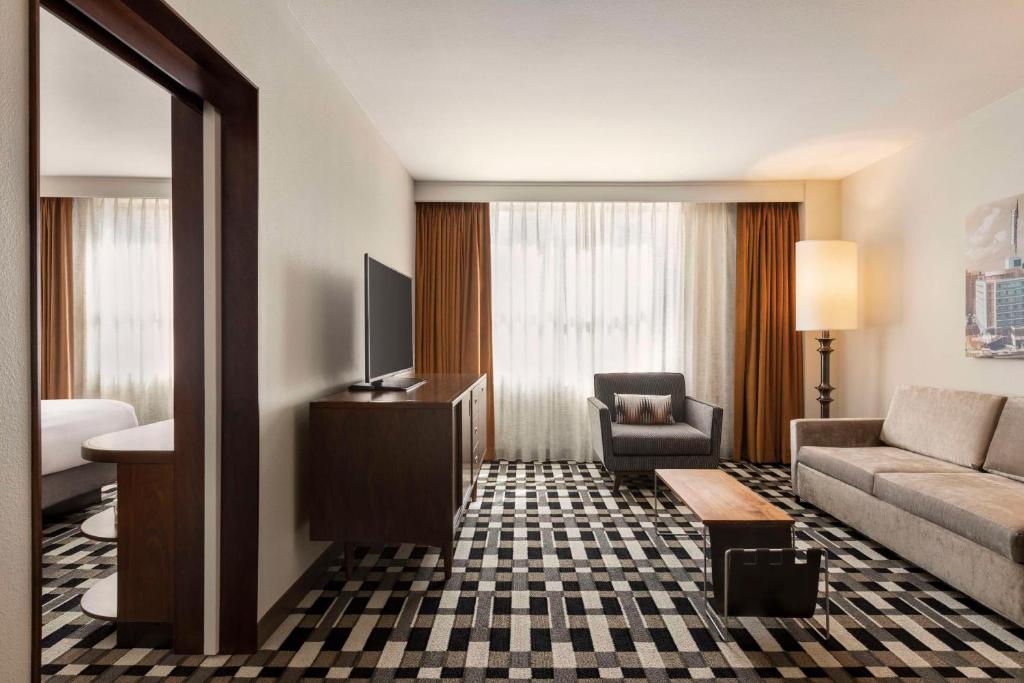 The American Hotel Atlanta Downtown, Tapestry Collection by Hilton - 