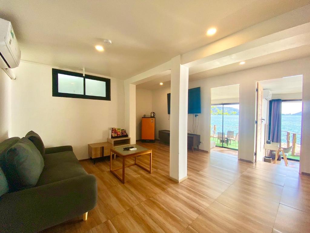 patong sunset villa Phuket - Resim 44