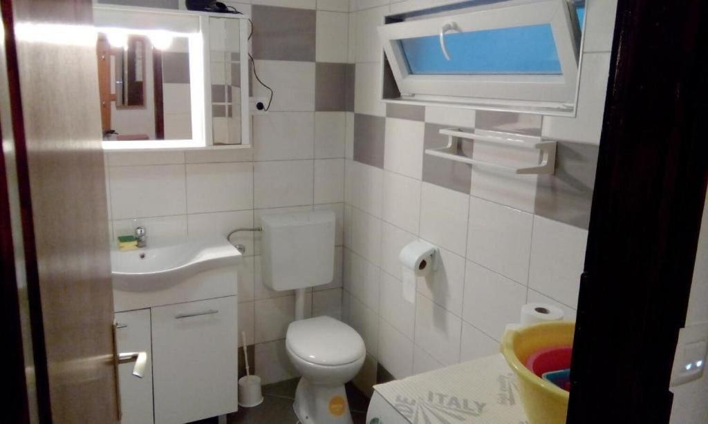 Kúpeľňa v ubytovaní Apartment Miki