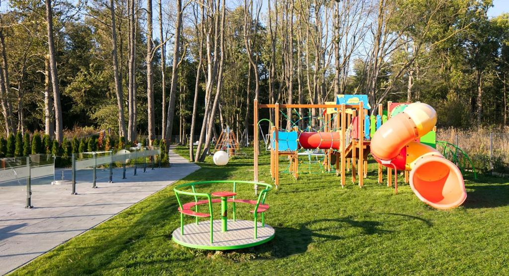 Rentsite Family Apartments Ex Baltin Hotel - 9