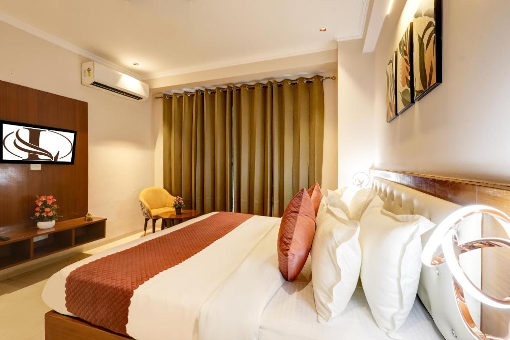 Postel nebo postele na pokoji v ubytování Limewood Stay Oasis - Golf Course Road