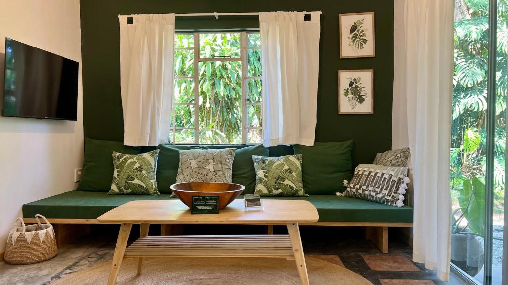 LoerieRoep Estate - Mountainview Selfcatering Accommodation Nelspruit - Appartamento Con Due Camere Da Letto
