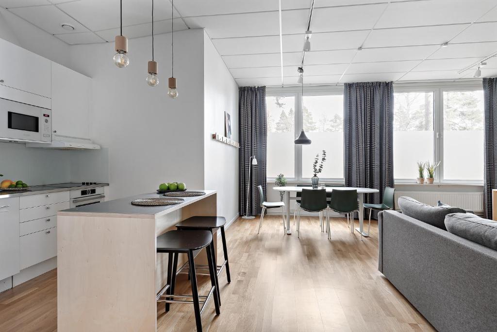 Forenom Hotels & Apartments Kista - Resim 45