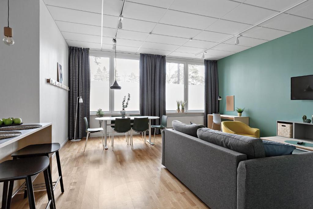 Forenom Hotels & Apartments Kista - Resim 43