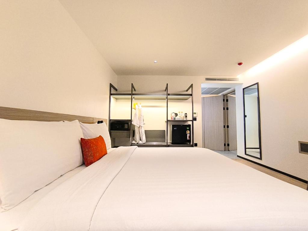 Citichic Sukhumvit 13 by Compass Hospitality - Newly Renovated - 8