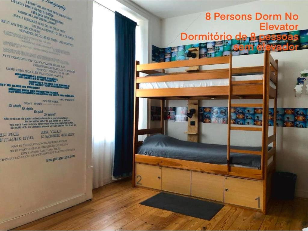 Living Lounge Hostel - 8