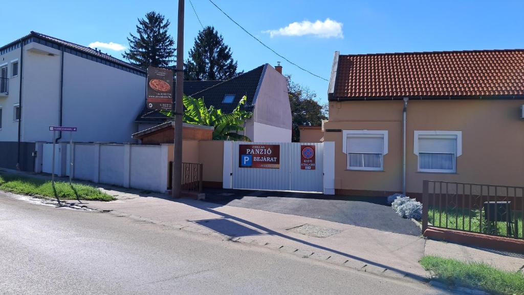 Budova, kde se penzion nachází