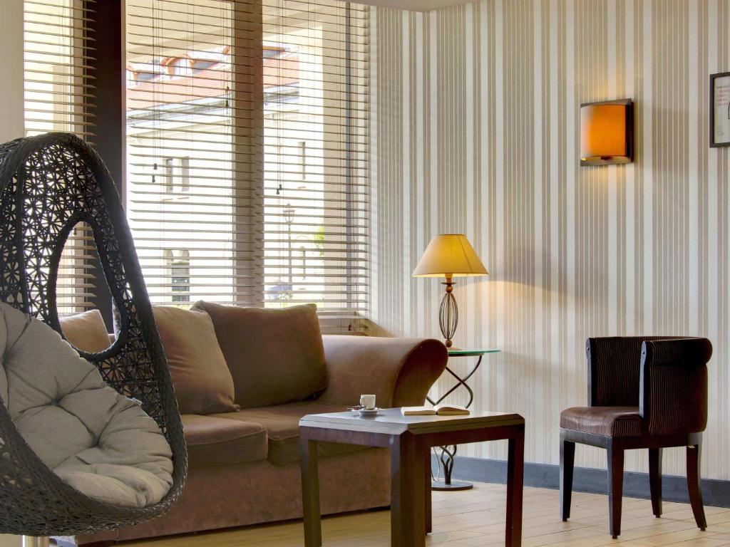 Posezení v ubytování Mercure Vichy Thermalia