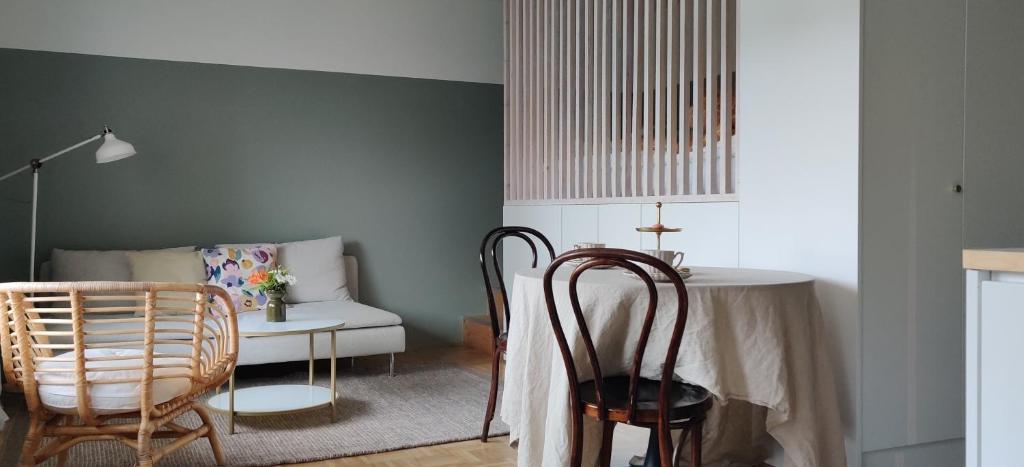 Kodikas juuri remontoitu yksiö keskustassa - Apartment Mit 1 Schlafzimmer
