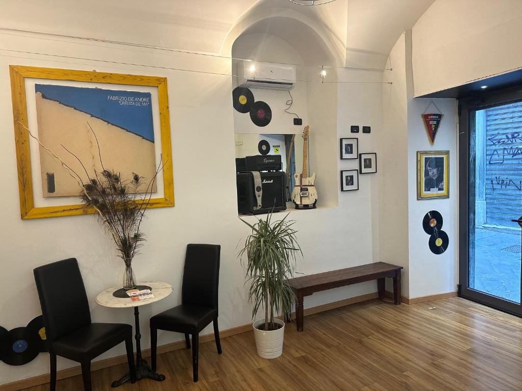 Red and Blues Music Hotel Genova - Resim 24