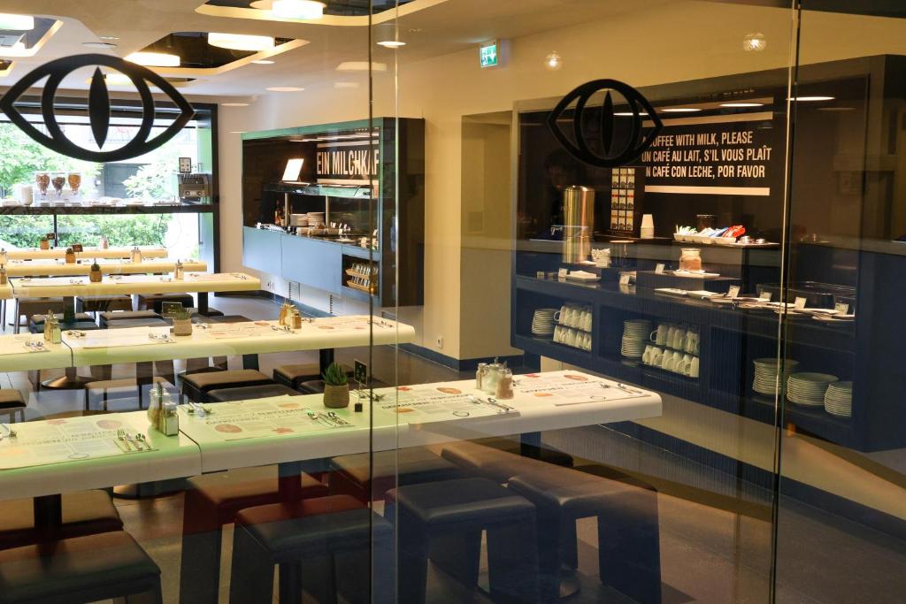 Hotel Gat Point Charlie - Resim 29